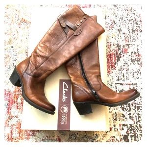 Clark’s genuine leather brown tall zip up boots